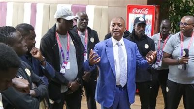 رئيس الكاف يزور منتخب السنغال قبل مشاركته في المونديال | صور