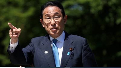 الثالث في شهر.. فضيحة تمويل تجبر وزيرا يابانيا علي الاستقالة