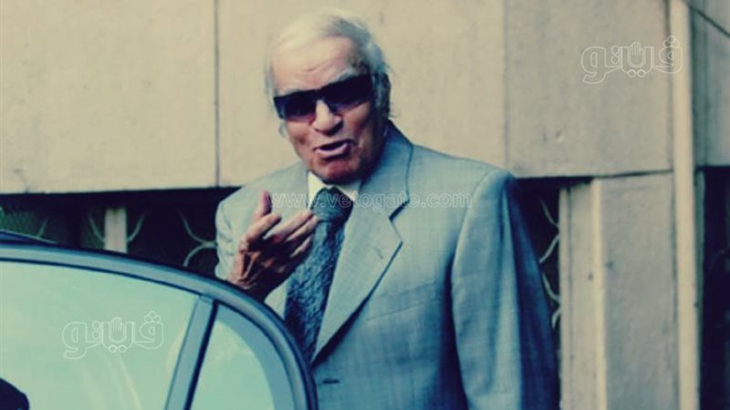 الكاتب الصحفى أحمد