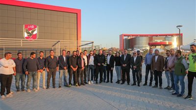 شاهد.. فرع النادي الأهلي بالتجمع