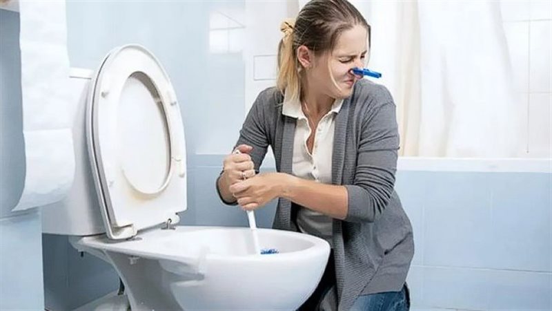 اسباب روائح البول