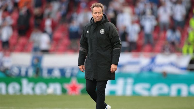 كاسبر هيولماند مدرب