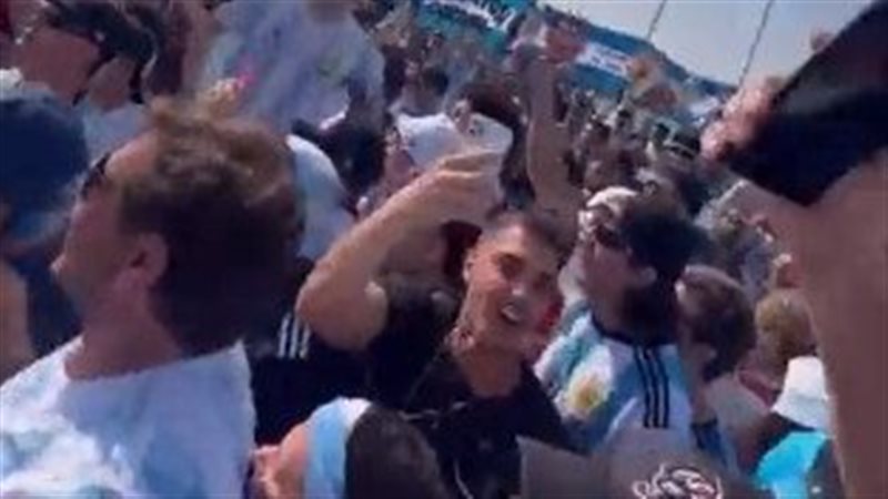 جمهور الارجنتين بالدوحة