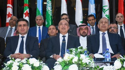 محافظ الإسكندرية يشارك بحفل اليوبيل الذهبي لأكاديمية العلوم والتكنولوجيا