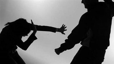 الشهود في تعرض مسنة للضرب على يد نجلها بفاقوس: تصوير الفيديو لنجدتها