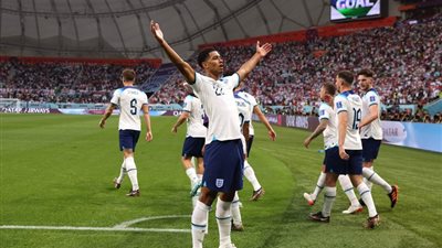 بحضور كيروش.. إنجلترا تسحق إيران 6-2 في كأس العالم 