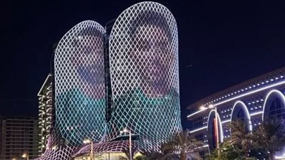 أبراج لوسيل تتزين بصور لاعبي منتخب السعودية قبل لقاء الأرجنتين