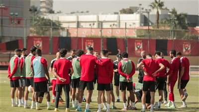 الجدية شعار مران الأهلي اليوم | صور 