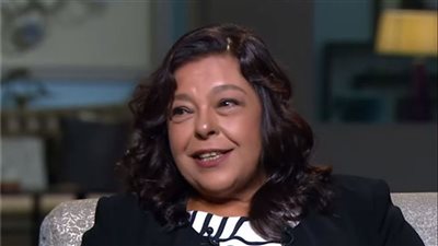 لطيفة فهمي: والدي قالي إنتى قمر بس لو عايزة تمثلي مفيش واسطة|فيديو