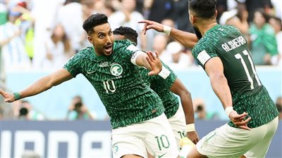 السعودية تحافظ على تقدمها 2 /1 أمام الأرجنتين بعد مرور 65 دقيقة من المباراة | فيديو