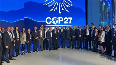 وزيرة البيئة تقدم الشكر لفريقها لمجهوده المبذول خلال قمة المناخ | صور