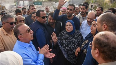 محافظ الإسكندرية يتابع ميدانيا حملة مكبرة لإزالة التعديات بنطاق حي العامرية أول
