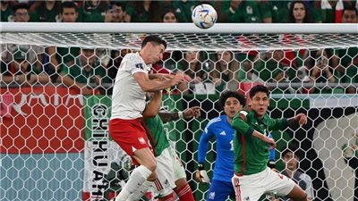 كأس العالم 2022.. تعادل سلبي بين المكسيك وبولندا في الشوط الأول