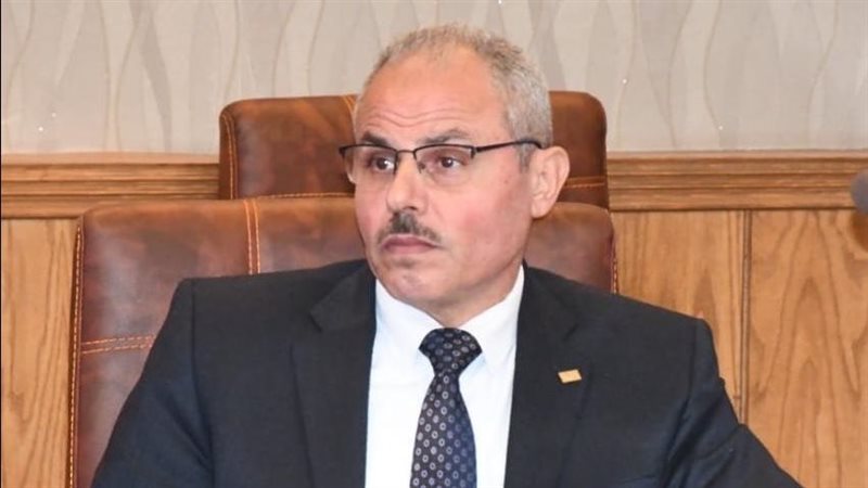 الدكتور ناصر مندور