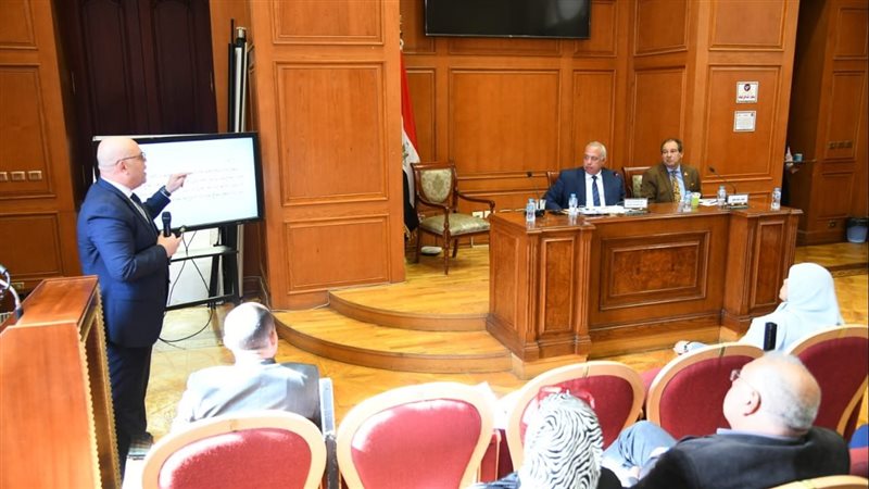لجنة الإسكان بمجلس