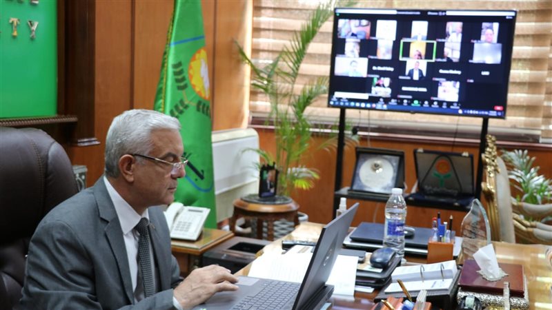 رئيس جامعة المنوفية