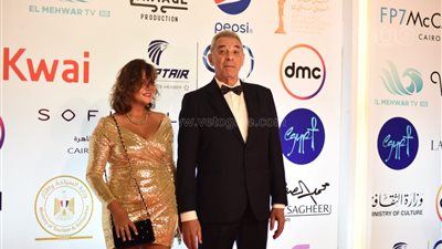 عمرو الليثي ومحمود حميدة في حفل ختام مهرجان القاهرة السينمائي | صور