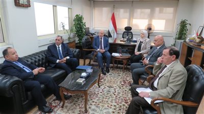 نتائج اجتماع وزير المالية ونقيب المحامين.. تشكيل لجنة مشتركة بين مصلحة الضرائب المصرية والنقابة.. وبحث حل كافة مشاكل المحامين بما فيها منظومة الفاتورة الإلكترونية