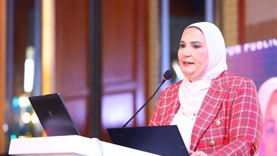 وزيرة التضامن تشارك في الملتقى الأول لترويج الفرص الاستثمارية بالقطاع العام والخاص