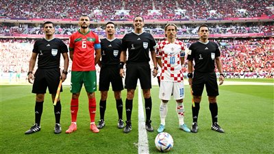المغرب وكرواتيا.. حذر وترقب وتعادل سلبي في الشوط الأول