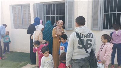 الكشف على 1706 من أهالي القصاصين بالمجان في القافلة الطبية بمركز البغادة 