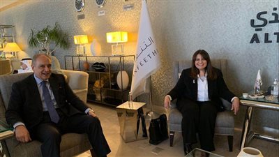 في أولى زياراتها الخارجية.. وزيرة الهجرة تلتقي بالجالية المصرية بالسعودية