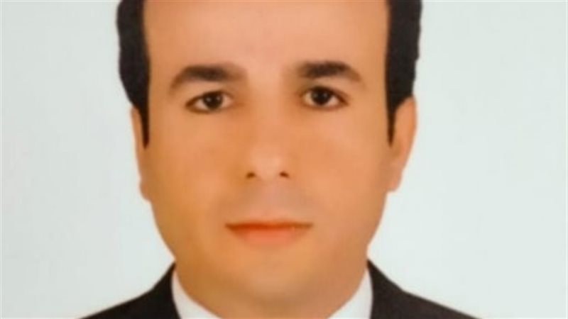  الدكتور علي محمود