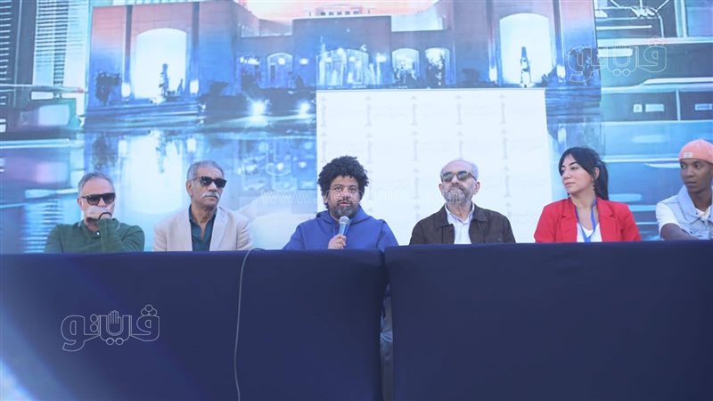 نجوم فيلم 19 ب