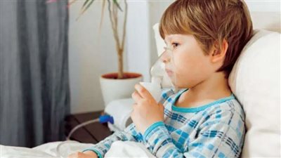 أبرزها تغير لون الجلد والتنفس السريع.. باحث بطب نيويورك يكشف الأعراض الخطيرة للفيروس المخلوي 