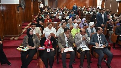 الهوية العربية ومرض الاكتئاب في ندوتين بجامعة الفيوم