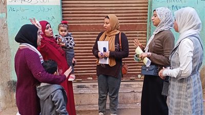 مياه الفيوم تنظم حملة لطرق الأبواب بقرية بني صالح 
