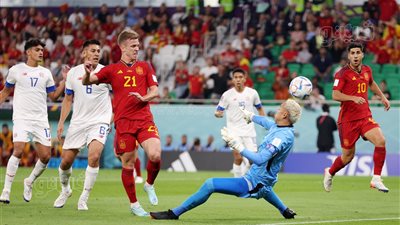 كأس العالم 2022.. أولمو يسجل هدف التقدم لإسبانيا في شباك كوستاريكا 