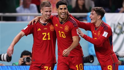 جافي يسجل الهدف الخامس لإسبانيا في مرمى كوستاريكا 