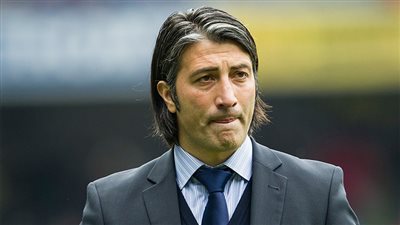 بسبب اليورو، تمديد تعاقد مراد ياكين مدرب المنتخب السويسري 
