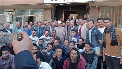 رئيس جامعة الأزهر ينصح طلاب كلية الدراسات الإسلامية بالابتعاد عن الشائعات