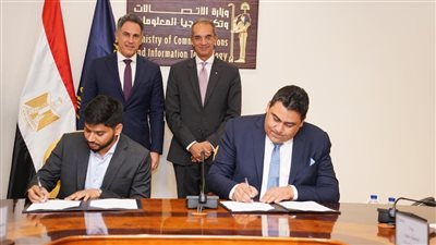 توقيع اتفاقية تعاون بين المصرية للاتصالات وCloud4C لإنشاء مركز بيانات سحابي 