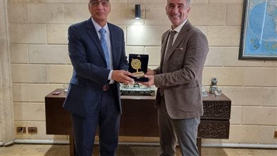  الرقابة على الصادرات: تذليل كافة العقبات لمساندة المصنعين والمصدرين 