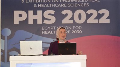 رئيس جامعة الإسكندرية ونائب وزير التعليم العالي يفتتحان مؤتمر الصيدلة PHS 2022