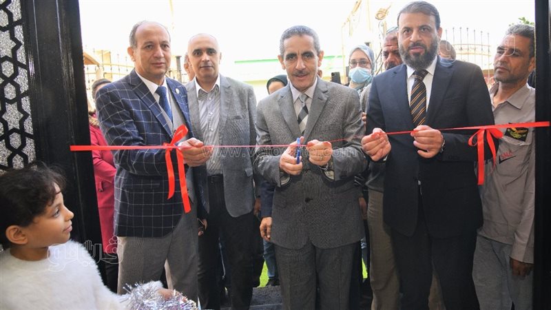 محافظ الغربية يفتتح
