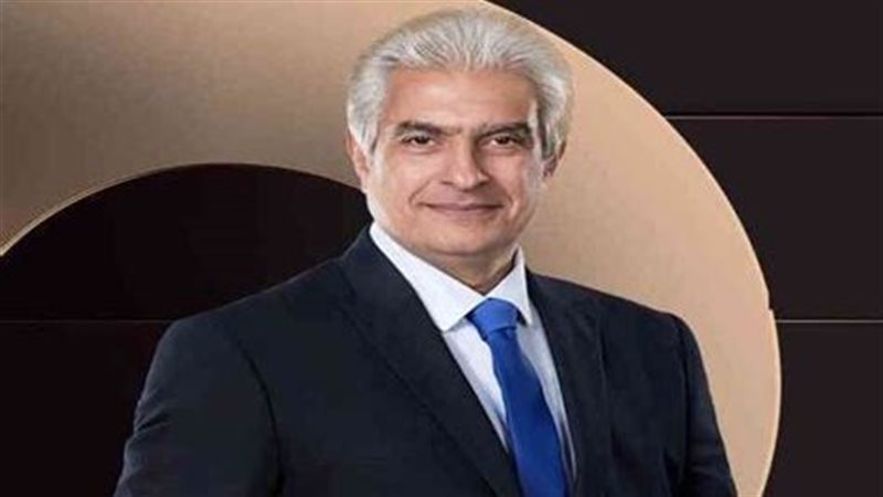 الاعلامي الراحل وائل