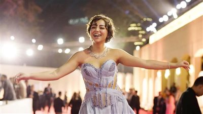 قبلة ومشهد جريء.. تفاصيل فيلم 