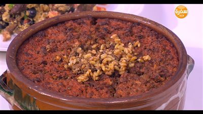 طريقة عمل طاجن لسان عصفور باللحم المفروم| فيديو