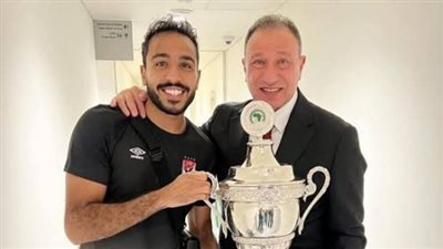 أخبار الأهلي: الأحمر يشكو قناة الزمالك.. واجتماع عاجل للخطيب بسبب كهربا