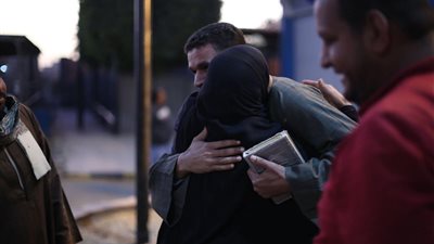 بالصور.. لحظة الإفراج عن 30 محبوسا احتياطيا 