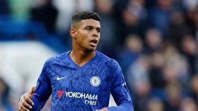 تشيلسي يتخلى عن لاعبه لفريق لوكوموتيف موسكو 