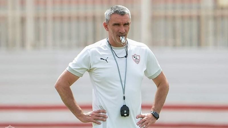 كارتيرون المدير الفني