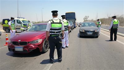 سحب 2967 رخصة لعدم تركيب الملصق الإلكتروني