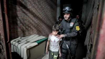 أسرار مأمورية تحرير الطفل زياد.. 25 ضابطا و5 جهات أمنية و98 كاميرا مراقبة لحل القضية|فيديو