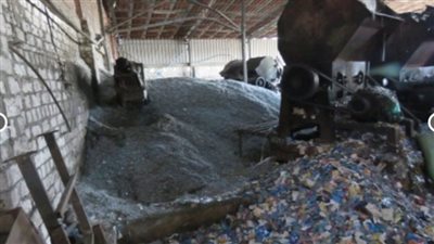 مصادرة 1500 طن مواد خام داخل 