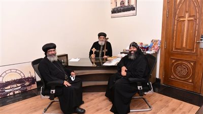 البابا تواضروس يتابع الأمور الرعوية بدير الأنبا شنودة